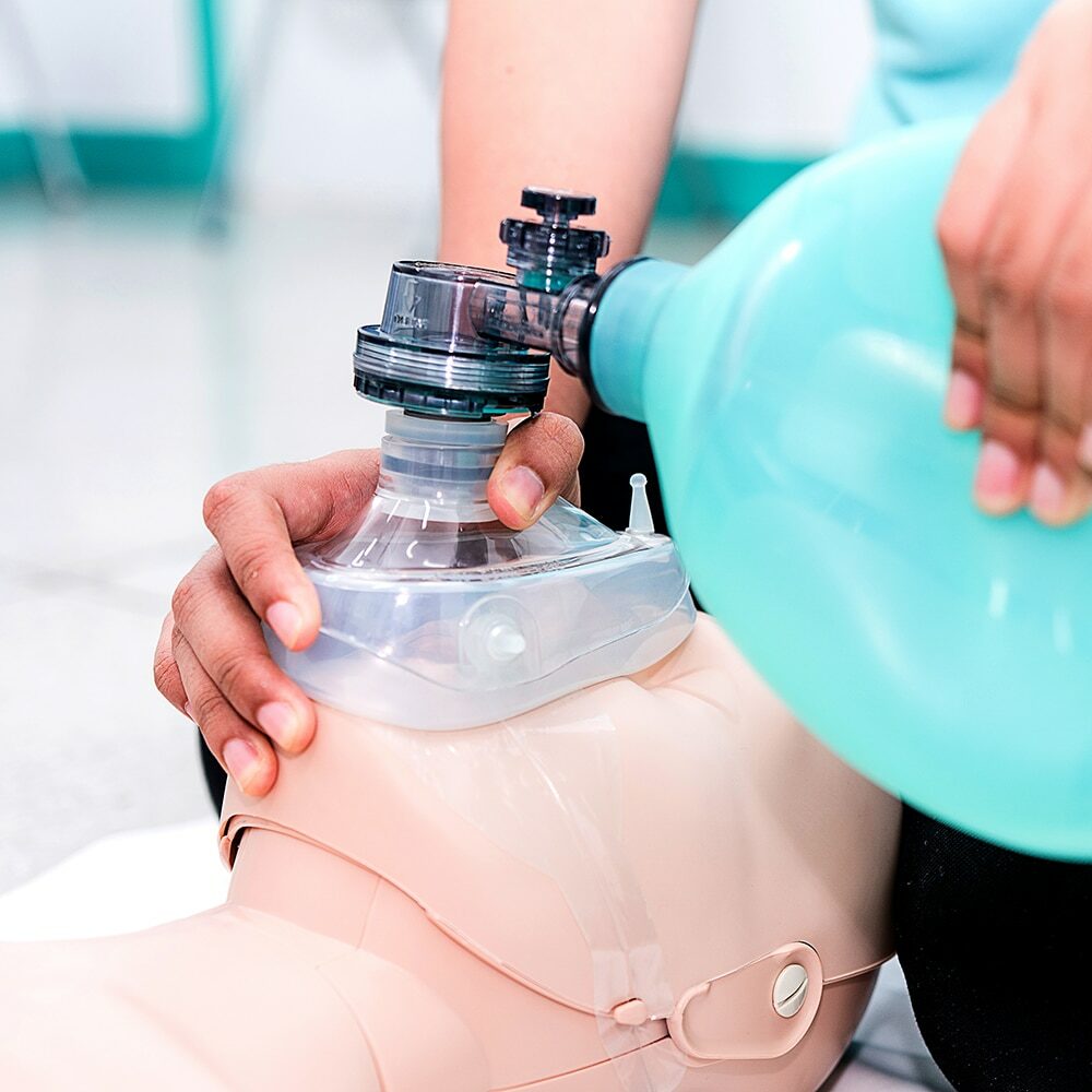 CPR training - bag - mask - resuscitation guidelines - High Performance ventilation